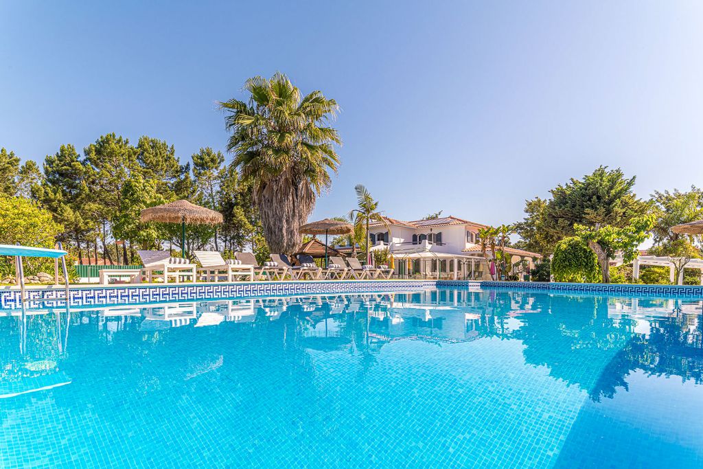 Casa Sol e Jardim Aroeira Olivers Travels 1