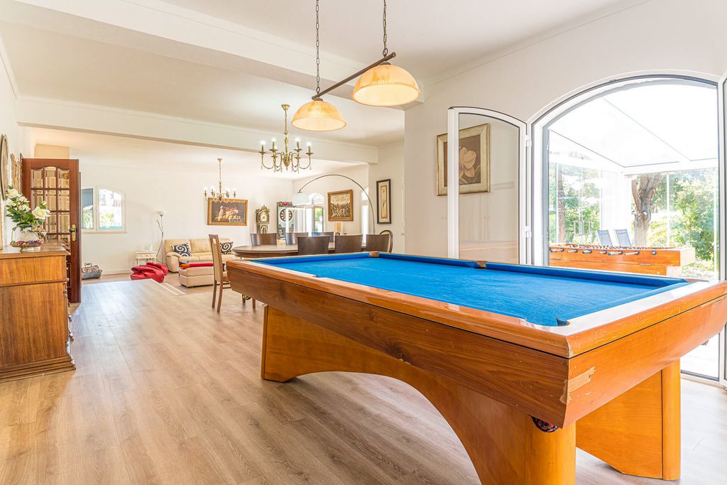 Casa Sol e Jardim Aroeira Olivers Travels 5