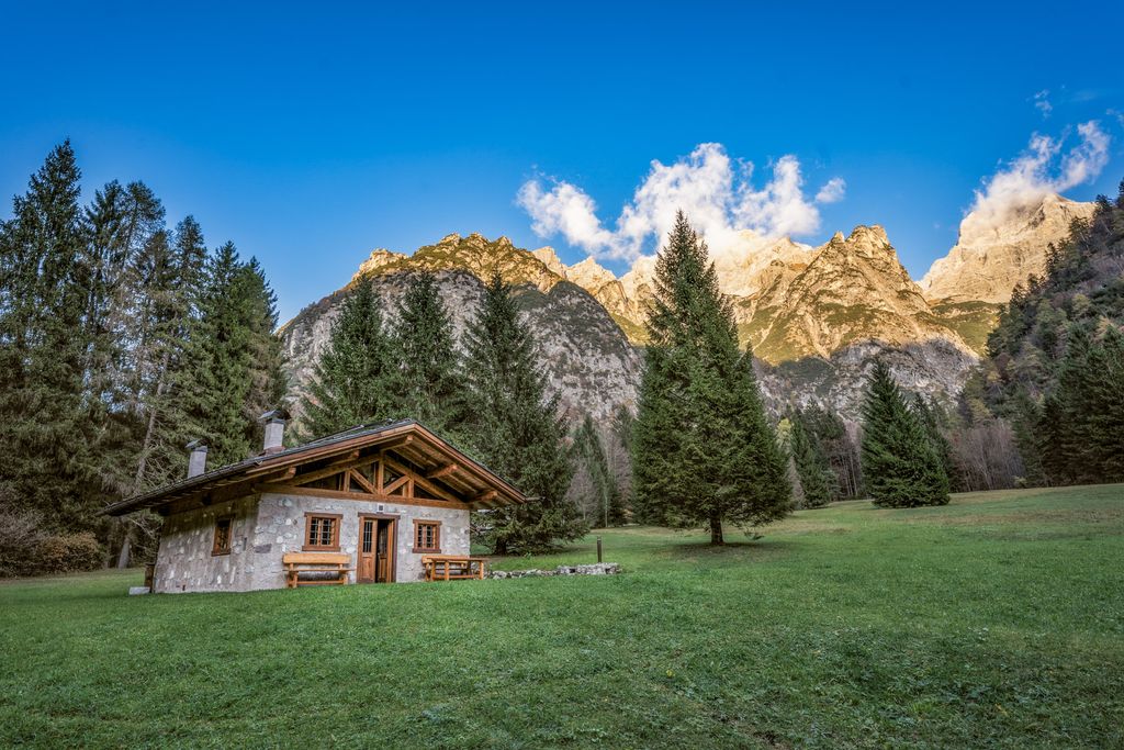 Baita Bailo Dolomites Olivers Travels 1