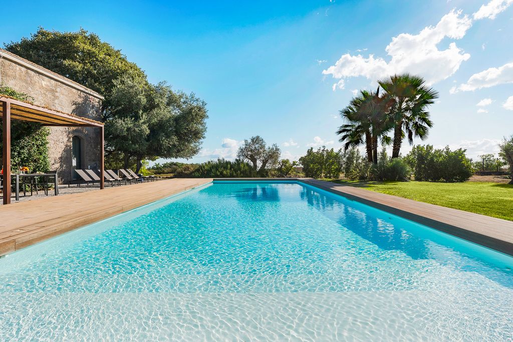 Manu Sanctuary Sicily OliversTravels 2