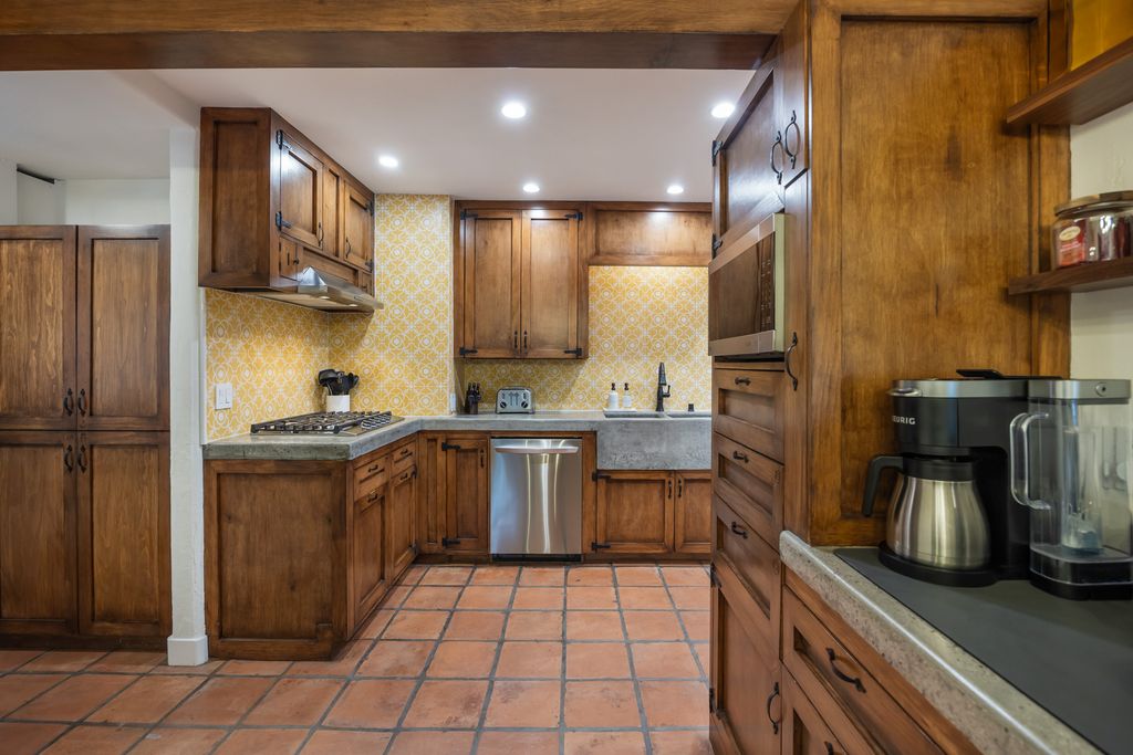 Verde Oasis California OliversTravels 4