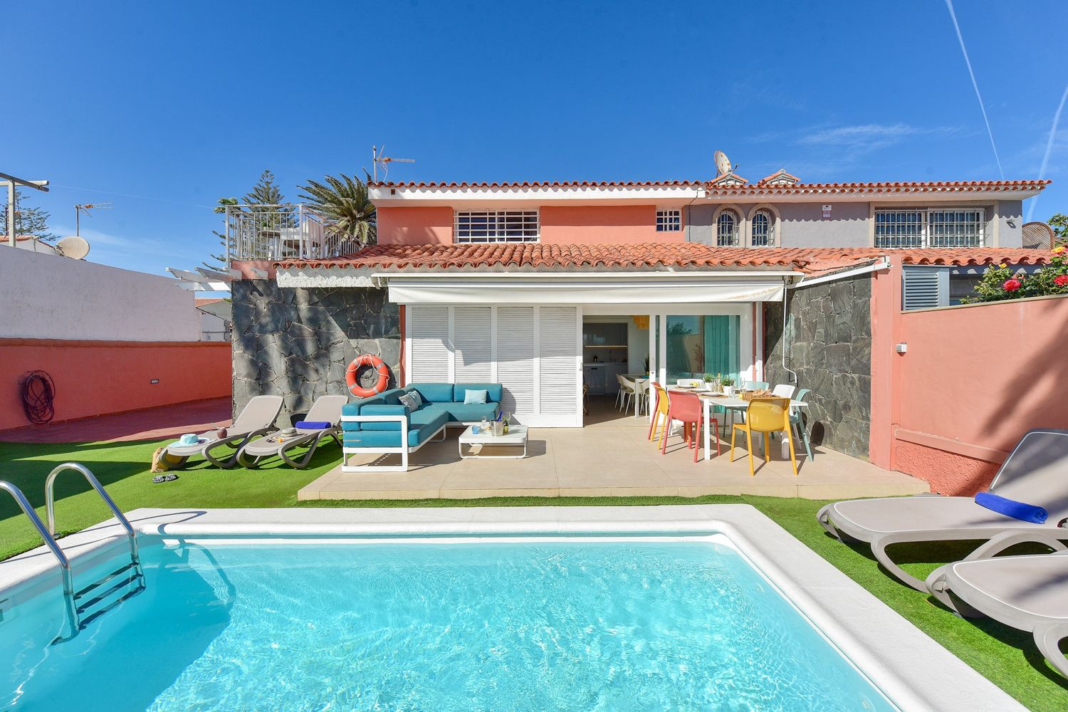 Villa Costa Canaria