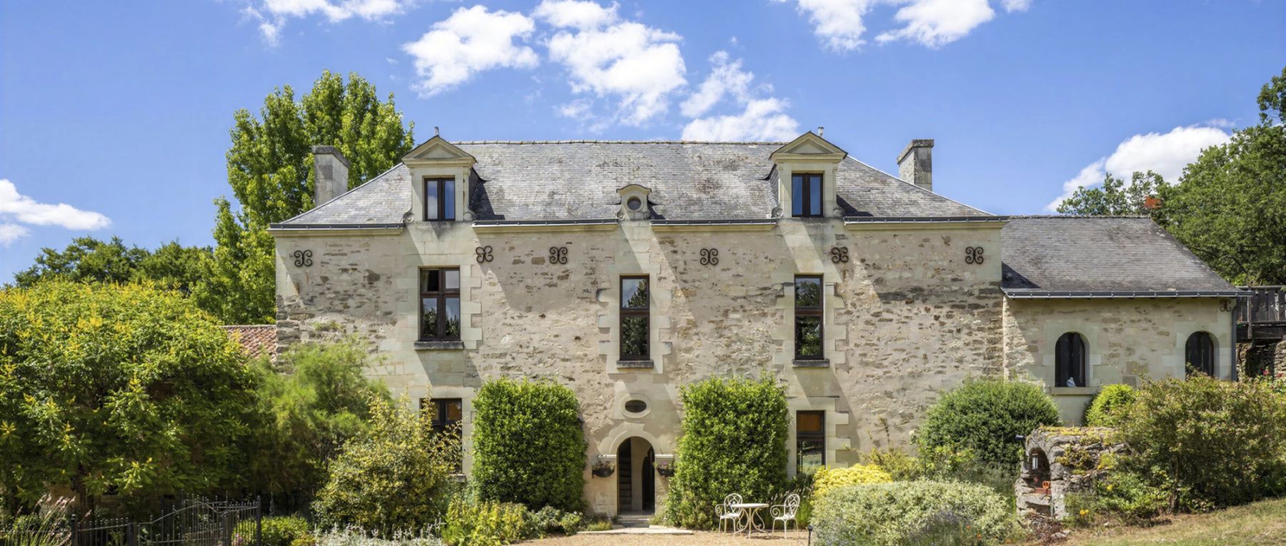 001 manoir de levesque loire valley olivers travels desktop center
