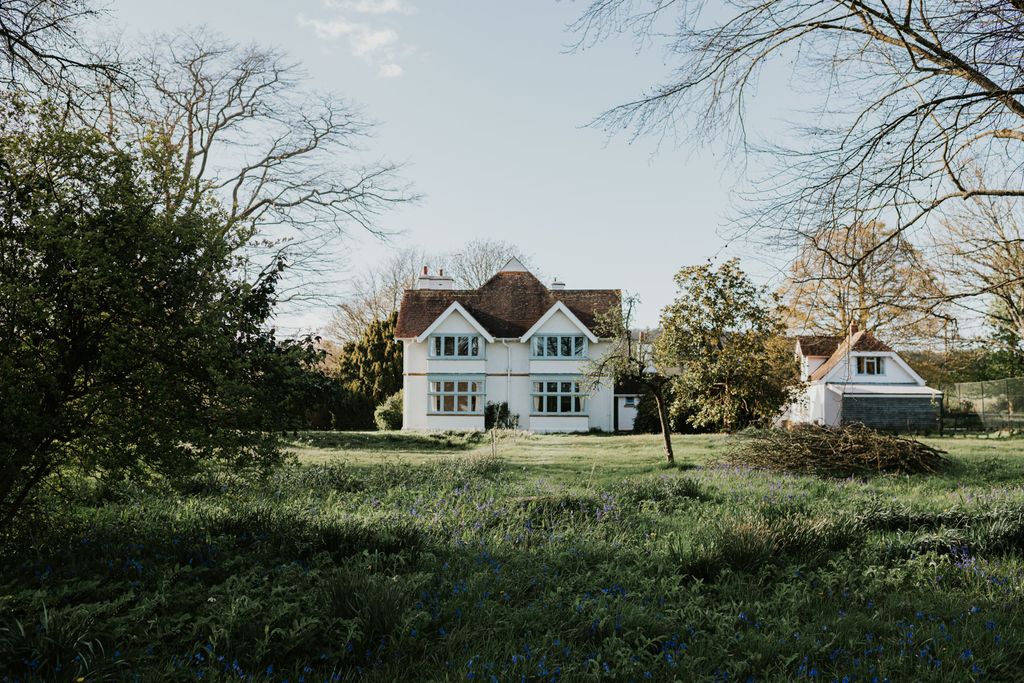 Wildflower Manor Dorset Olivers Travels 1