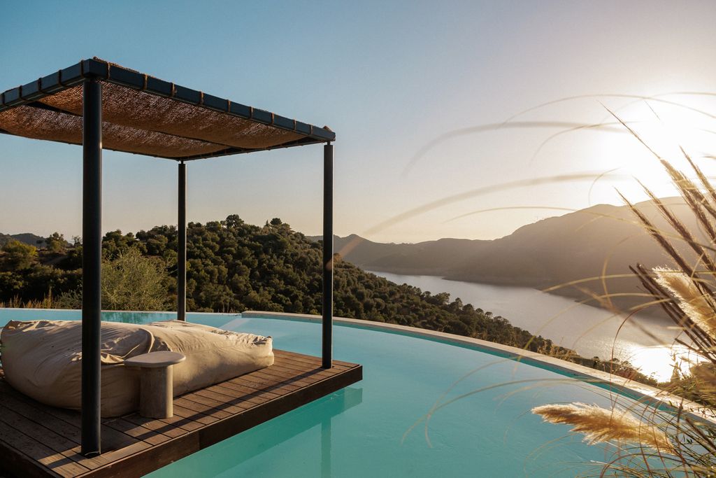 Villa Vista Istan Spain OliversTravels 19