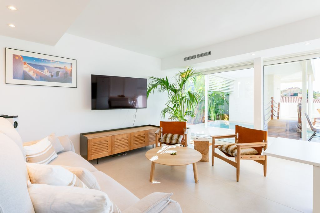 Villa Bliss I SH OliversTravels 3