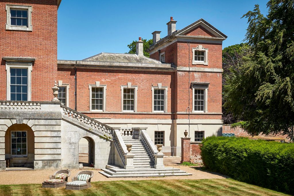 The Regency Wing Norfolk Olivers Travels 1