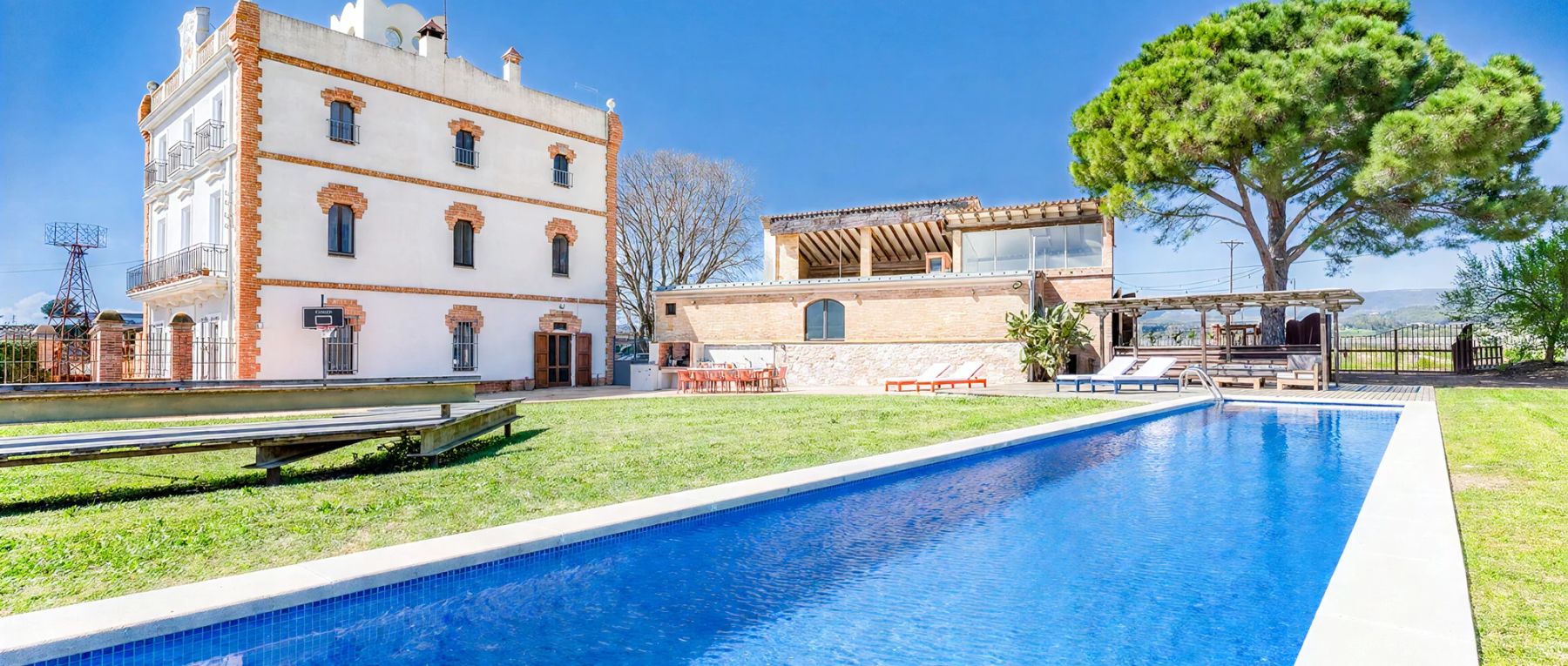 001 masia monte sereno catalonia olivers travels desktop center