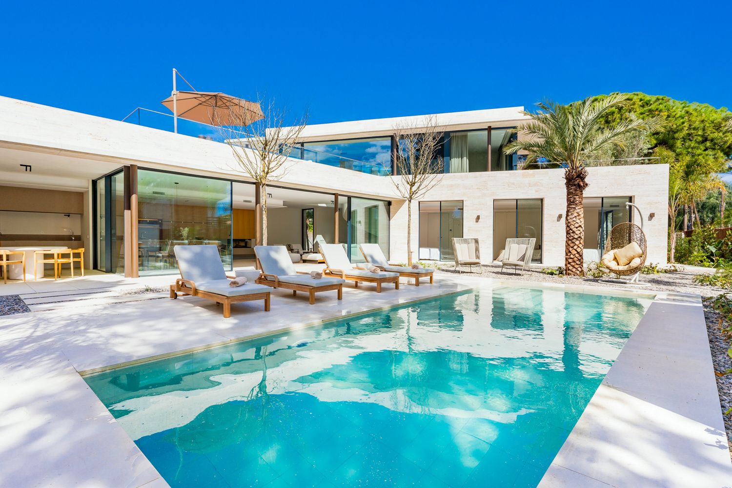 Villa Mayfair