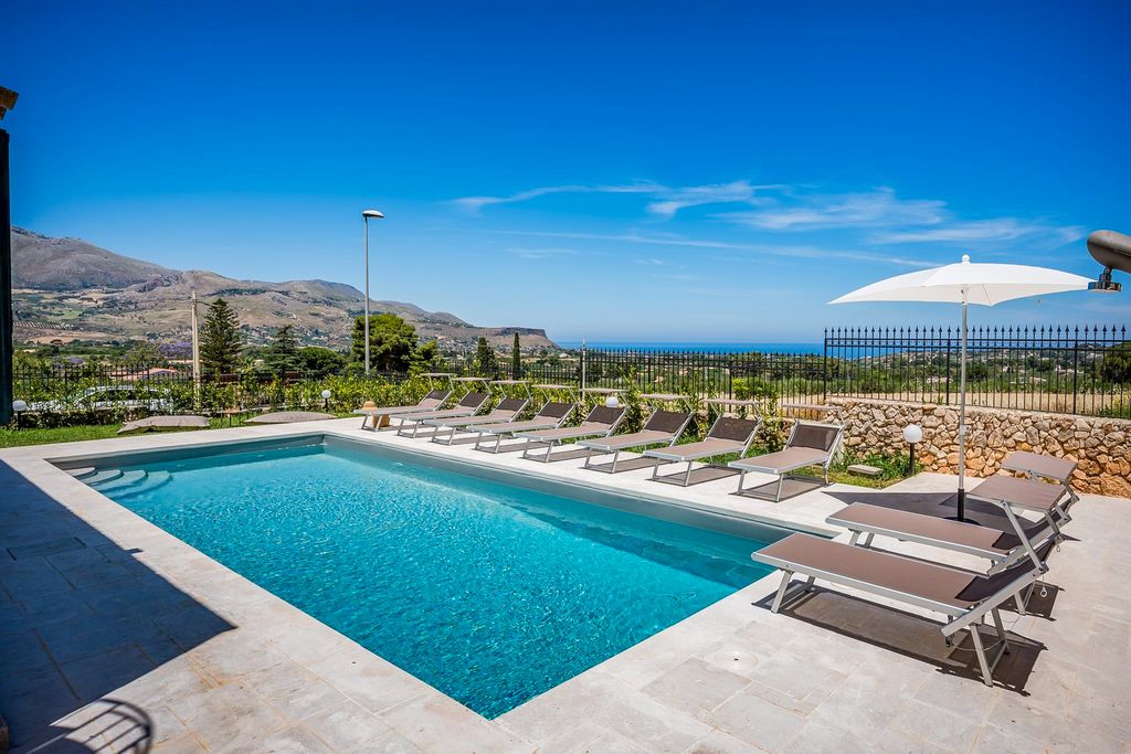 I Fenici Sicily OliversTravels 2