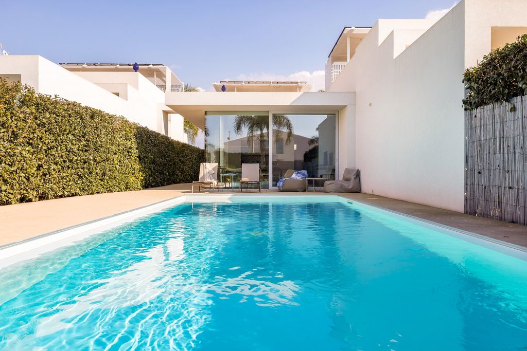 Casa Akris Sicily OliversTravels 1