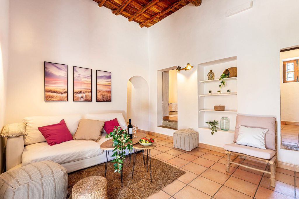 Villa Sant Agnes Ibiza OliversTravels 4