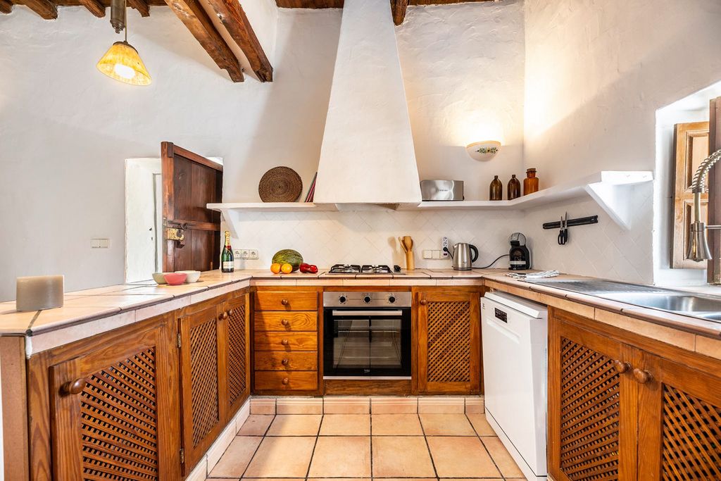 Villa Sant Agnes Ibiza OliversTravels 5