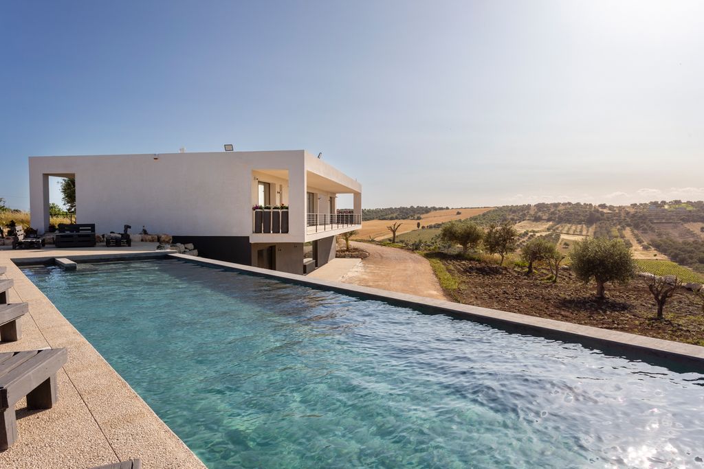 Villa Eccelsa Sicily OliversTravels 1