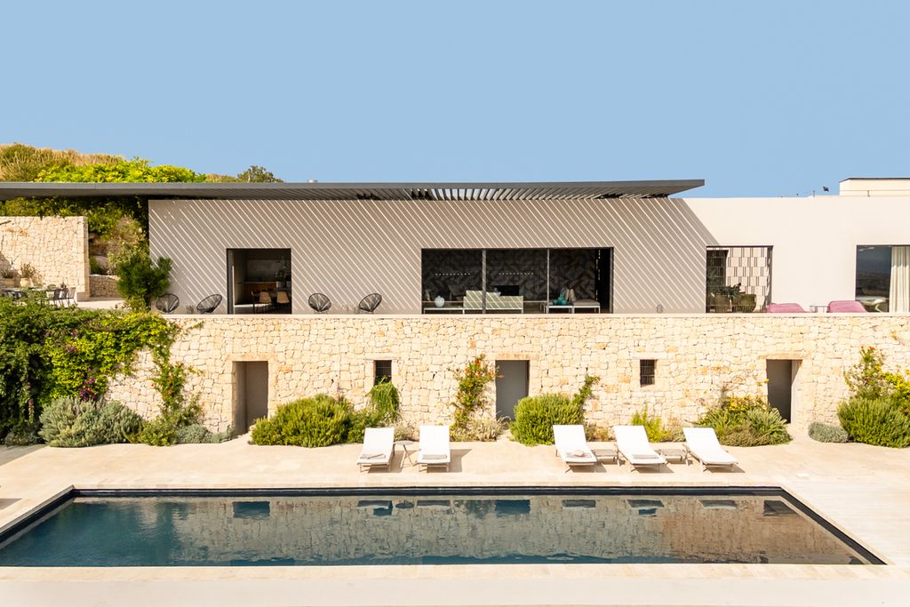 Villa Ducezio Sicily OliversTravels 2