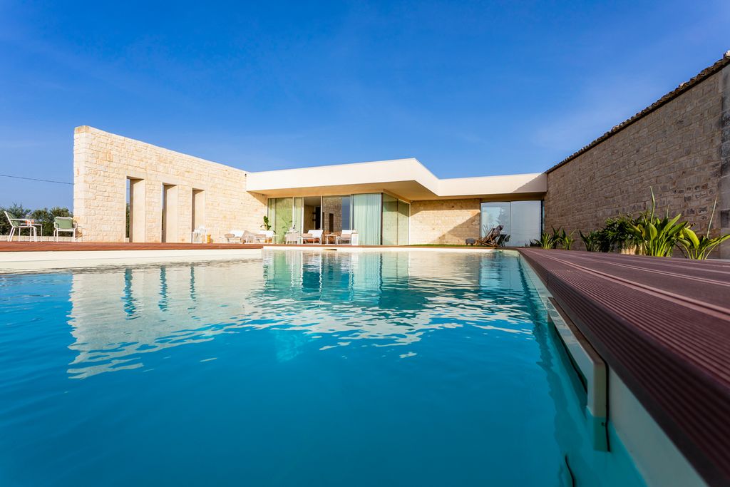 Villa Trifoglio Sicily OliversTravels 1