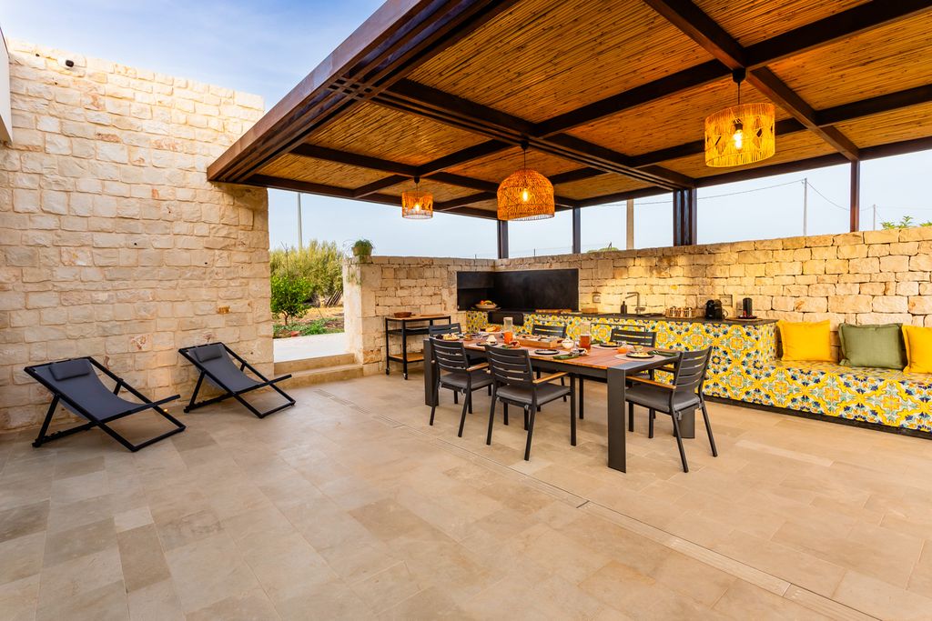 Villa Trifoglio Sicily OliversTravels 5