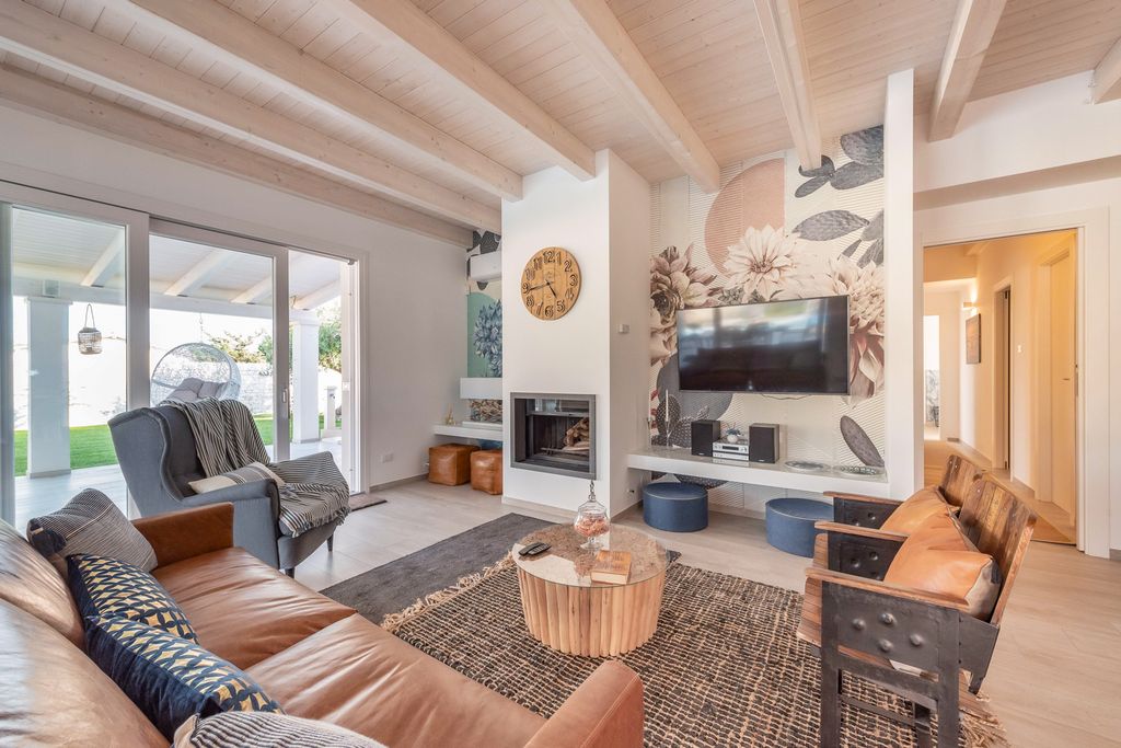 Villa Cipride Sicily OliversTravels 4