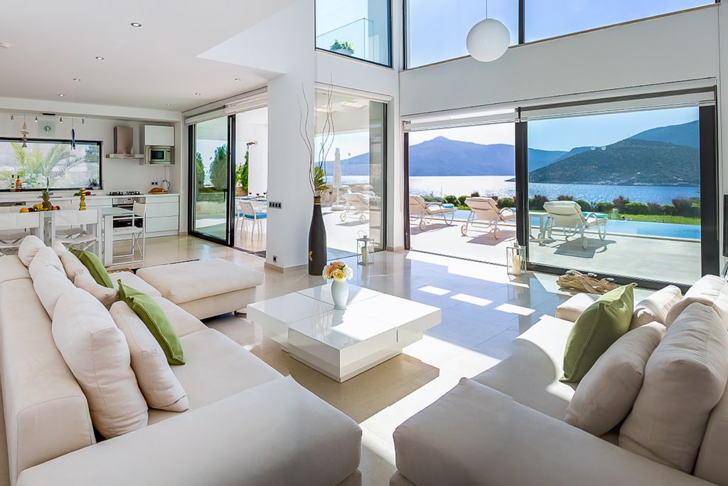 Komurluk Sea Kalkan OliversTravels 3