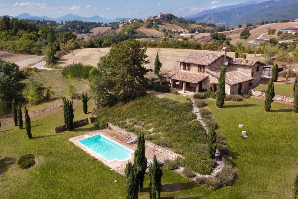 Villa Colle Verde Marche OliversTravels 1