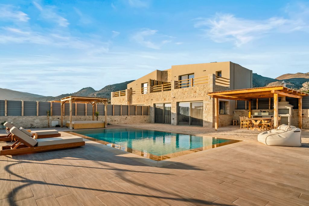 Villa Honey Crete OliversTravels 1