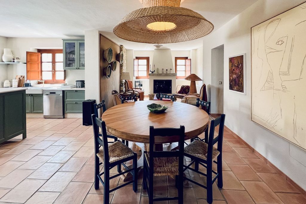 Finca Vegachi Andalucia Olivers Travels 4