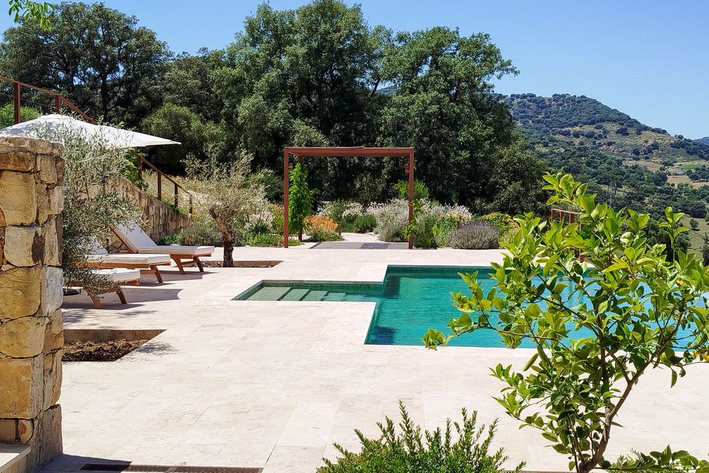 Finca Vegachi Andalucia Olivers Travels 05