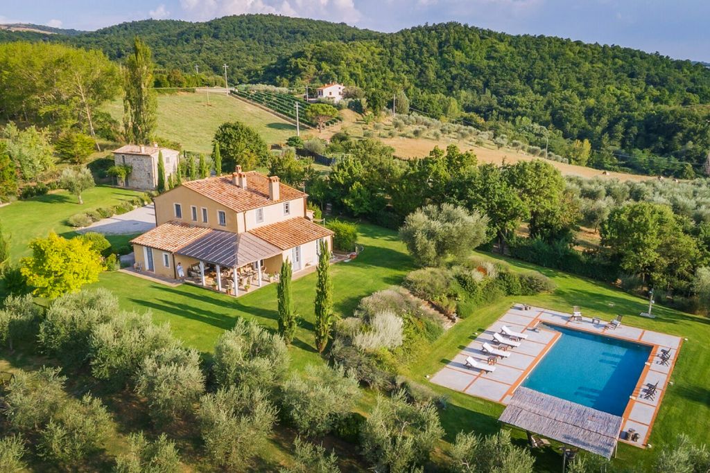 Villa Casciano Tuscany OliversTravels 1