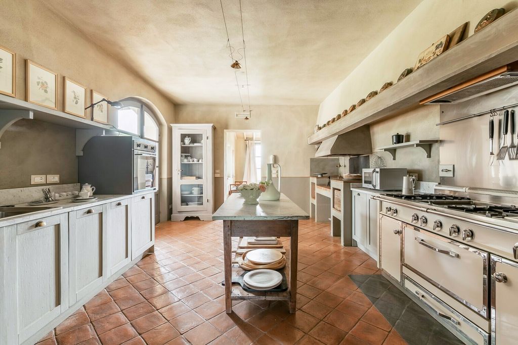 Villa Casciano Tuscany OliversTravels 5