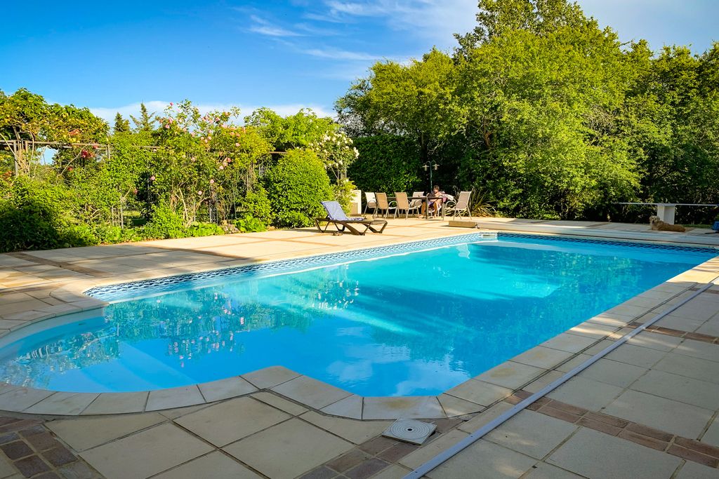 Domaine Des Pavots Langudoc France OliversTravls 2