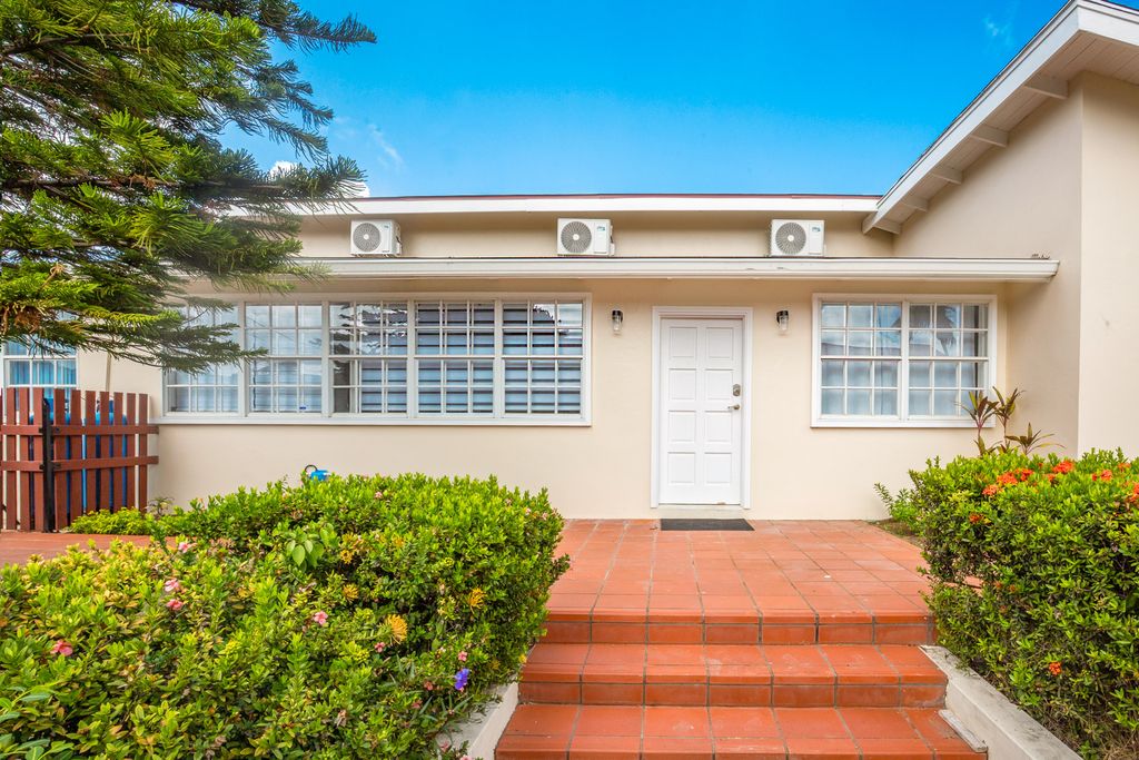 Rodney Bay Retreat Caribbean OliversTravels 3