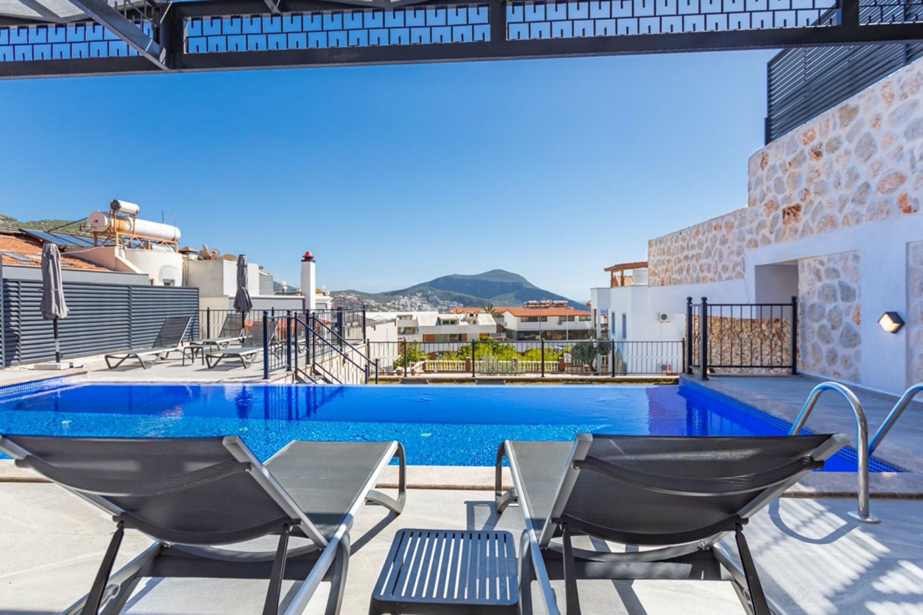 Villa Halite