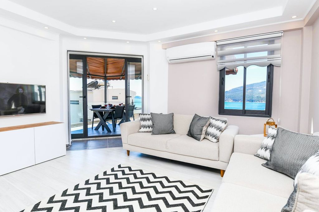 Villa Mavi Kalkan OliversTravels 3