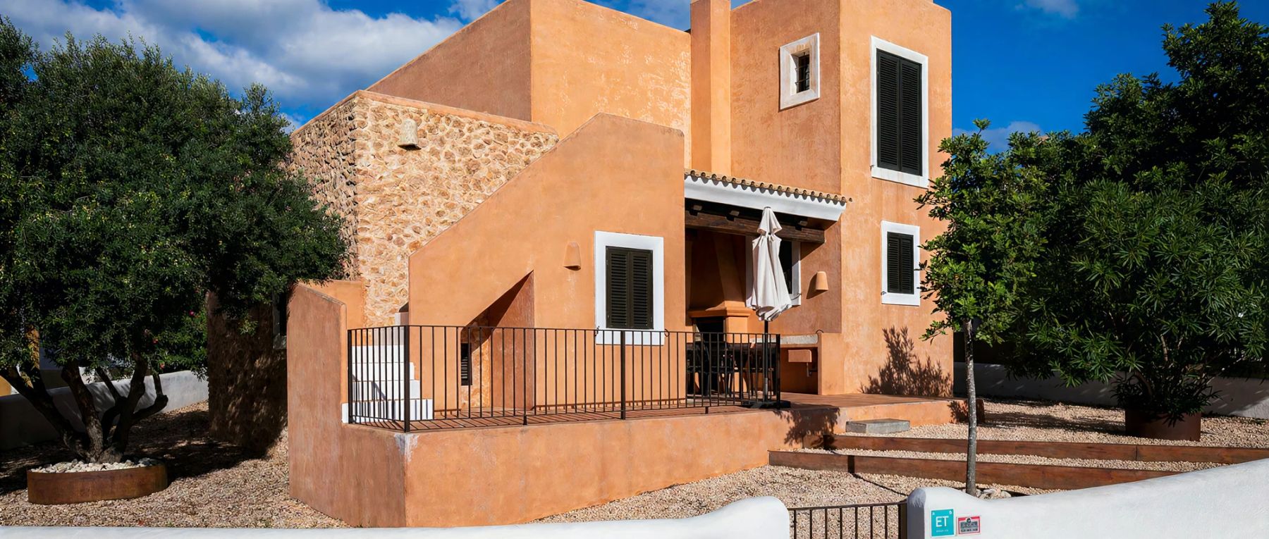 001 casa formentera iii balearic islands olivers travels desktop center