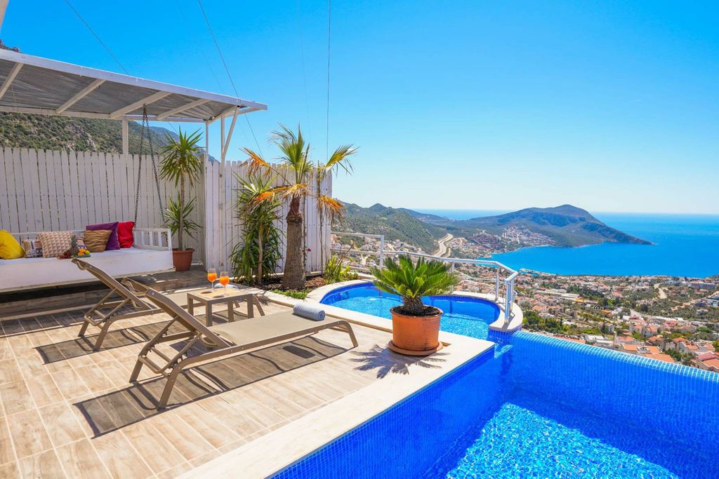 Villa Karanfil Kalkan OliversTravels 2