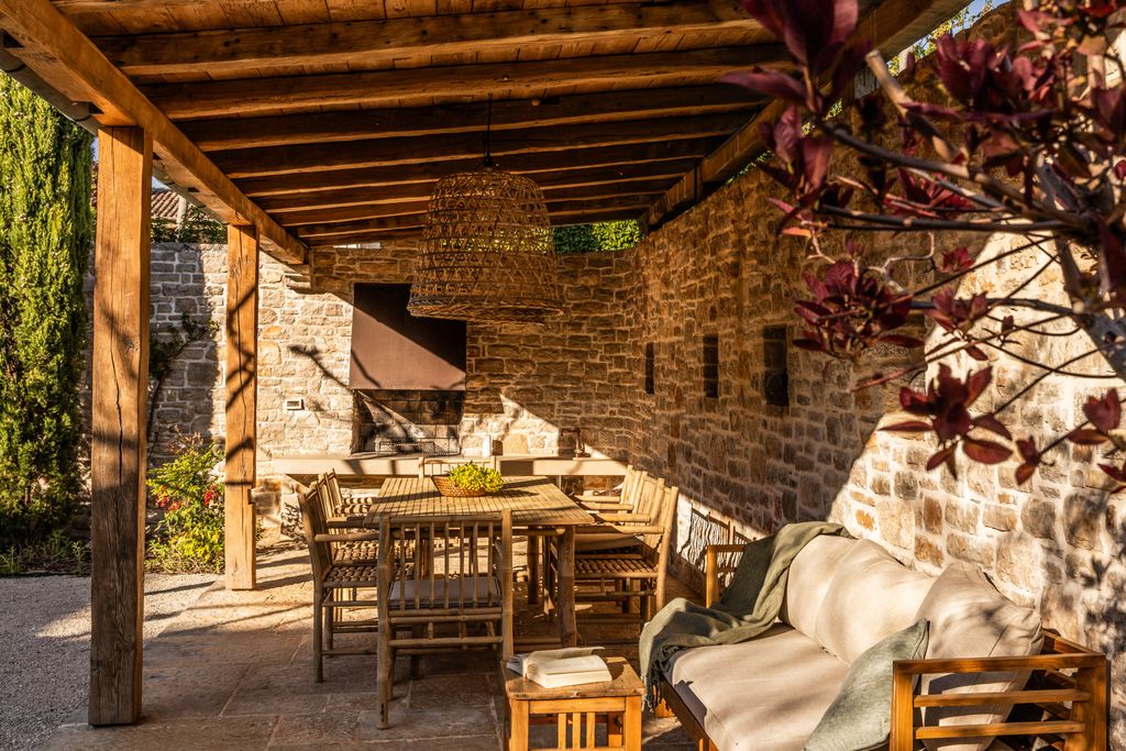Villa Borina Pascari Village OliversTravels 5
