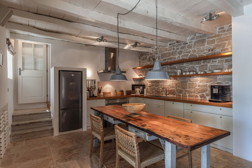 Villa Gorica Pascari Village OliversTravels 4
