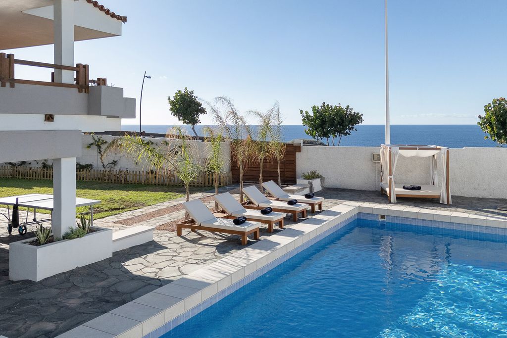 Can Luna Tenerife OliversTravels 2