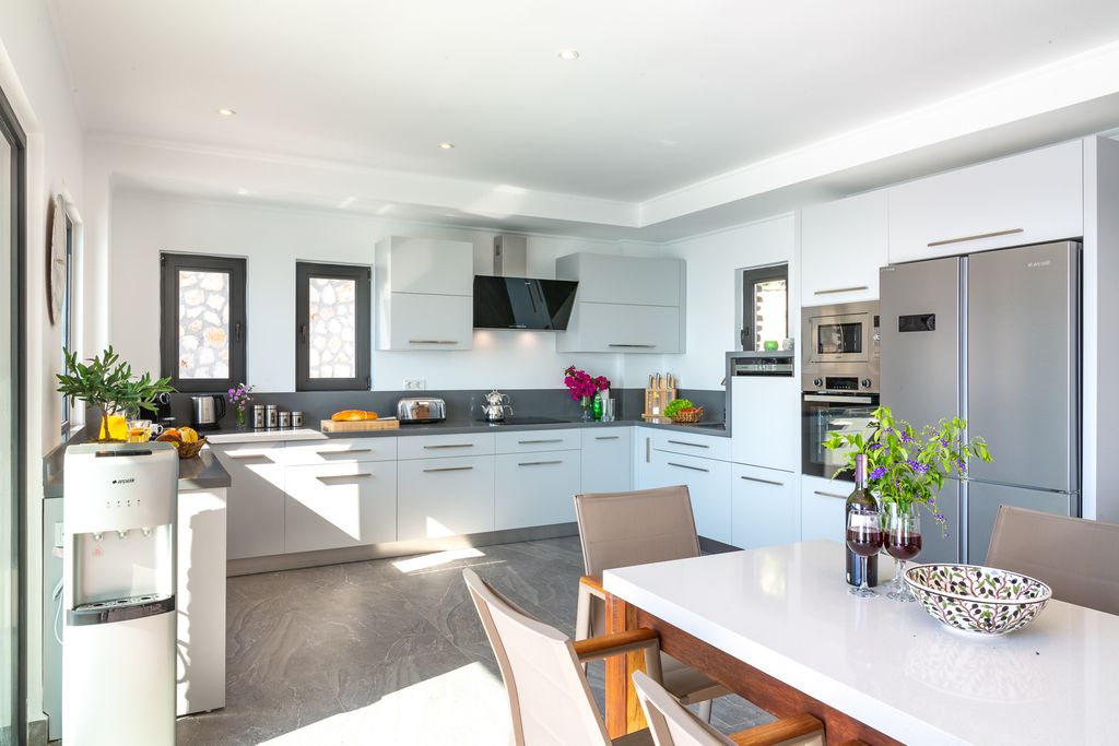 Silver Leaves Kalkan OliversTravels 5