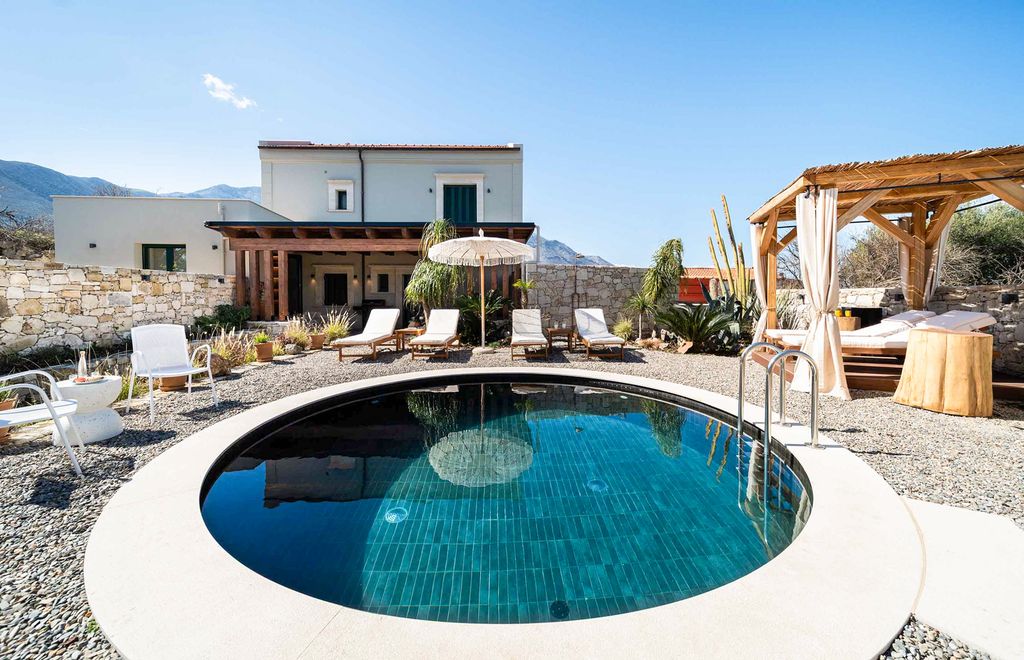 Villa Fylakia Crete Olivers Travels 1