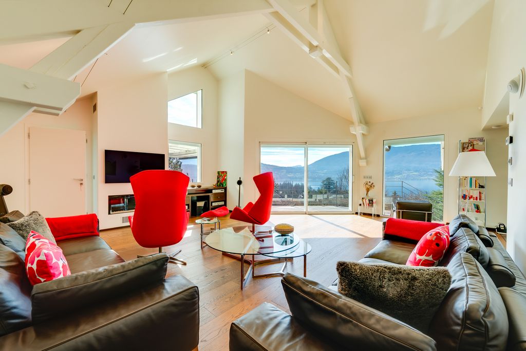 Villa Veyrier Du Lac LM OliversTravels 3