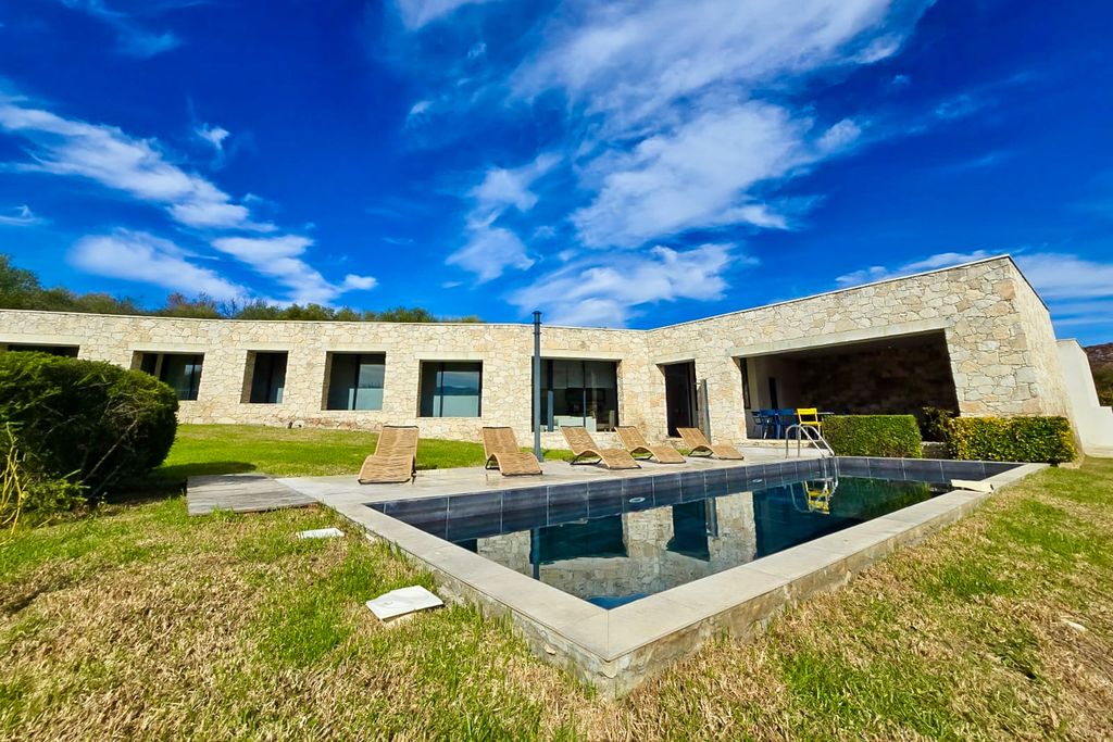 Maison Spinelli CH Olivers Travels 1