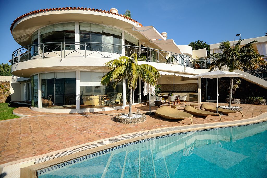 Villa El Sauzul Menorca OliversTravels 1