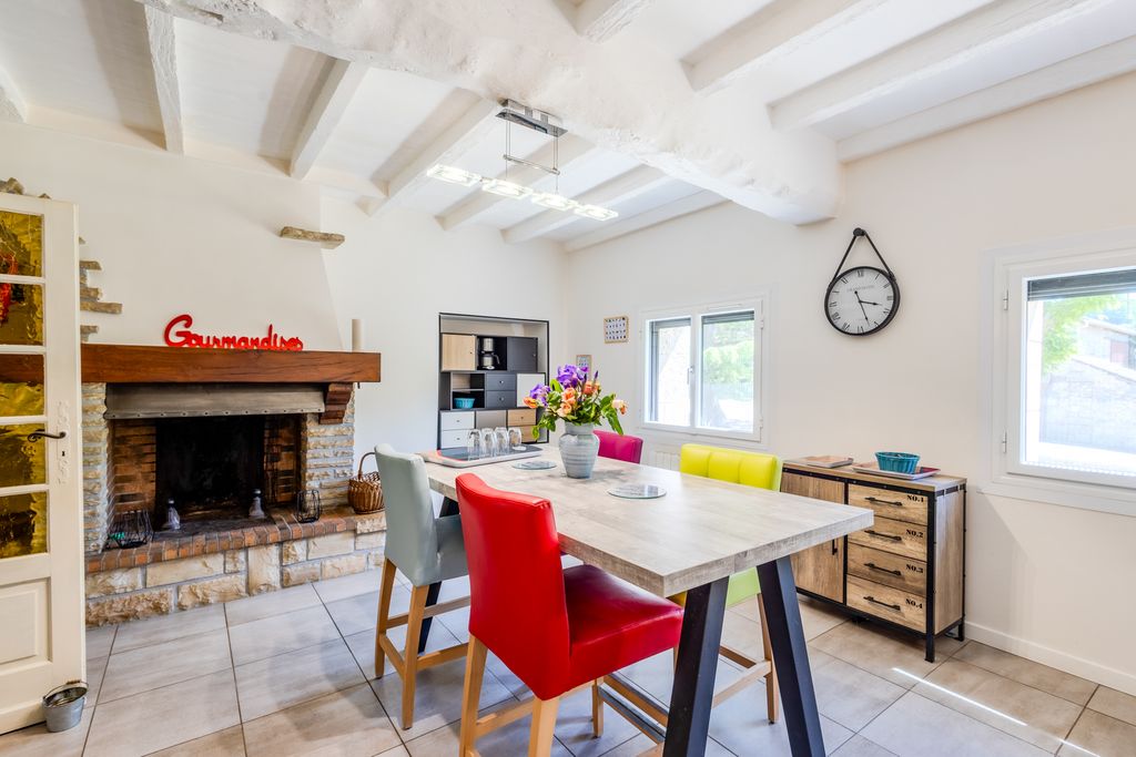Maison des Combes PF Olivers Travels 5