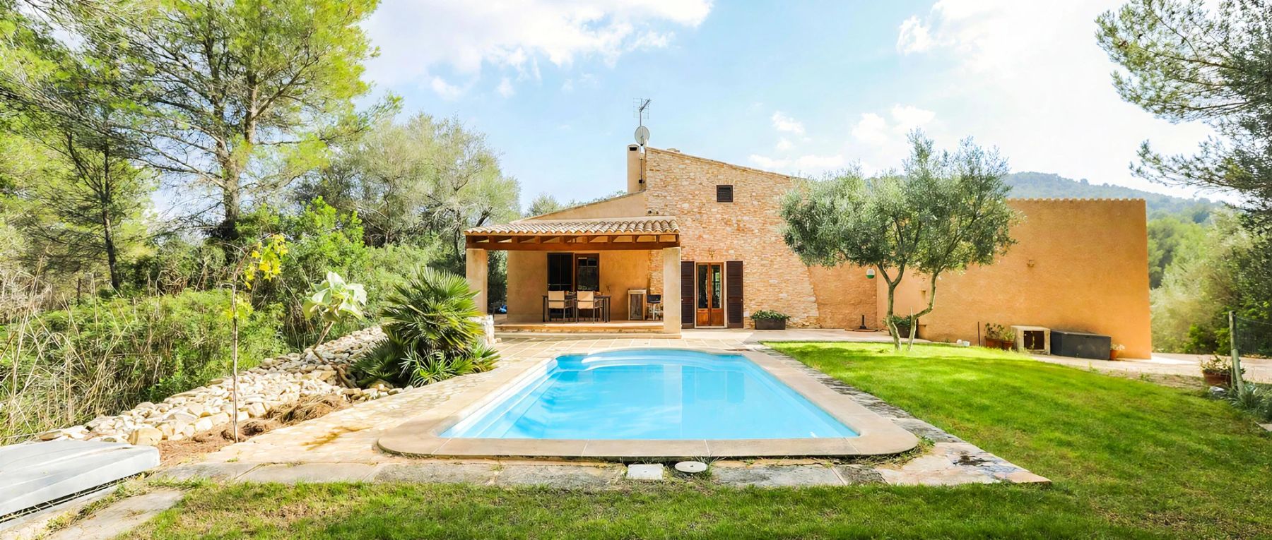 001 casa arbol balearic islands olivers travels desktop center
