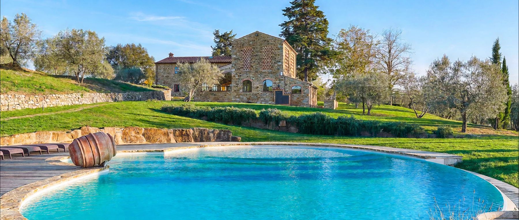 001 casale poggibonsi central italy olivers travels desktop center
