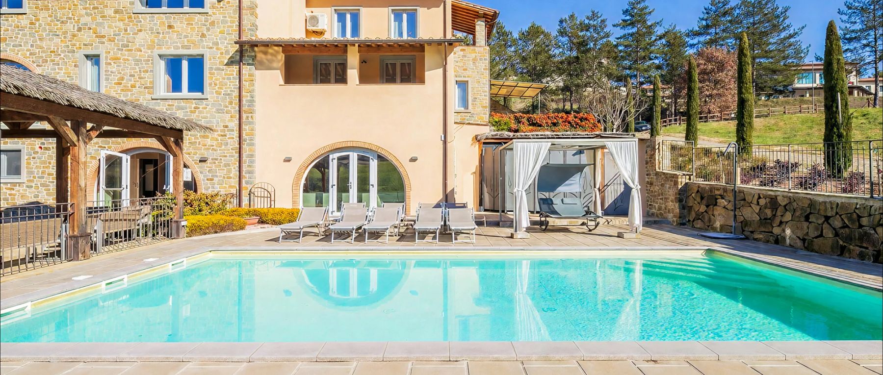 001 villa casentino alto central italy olivers travels desktop center