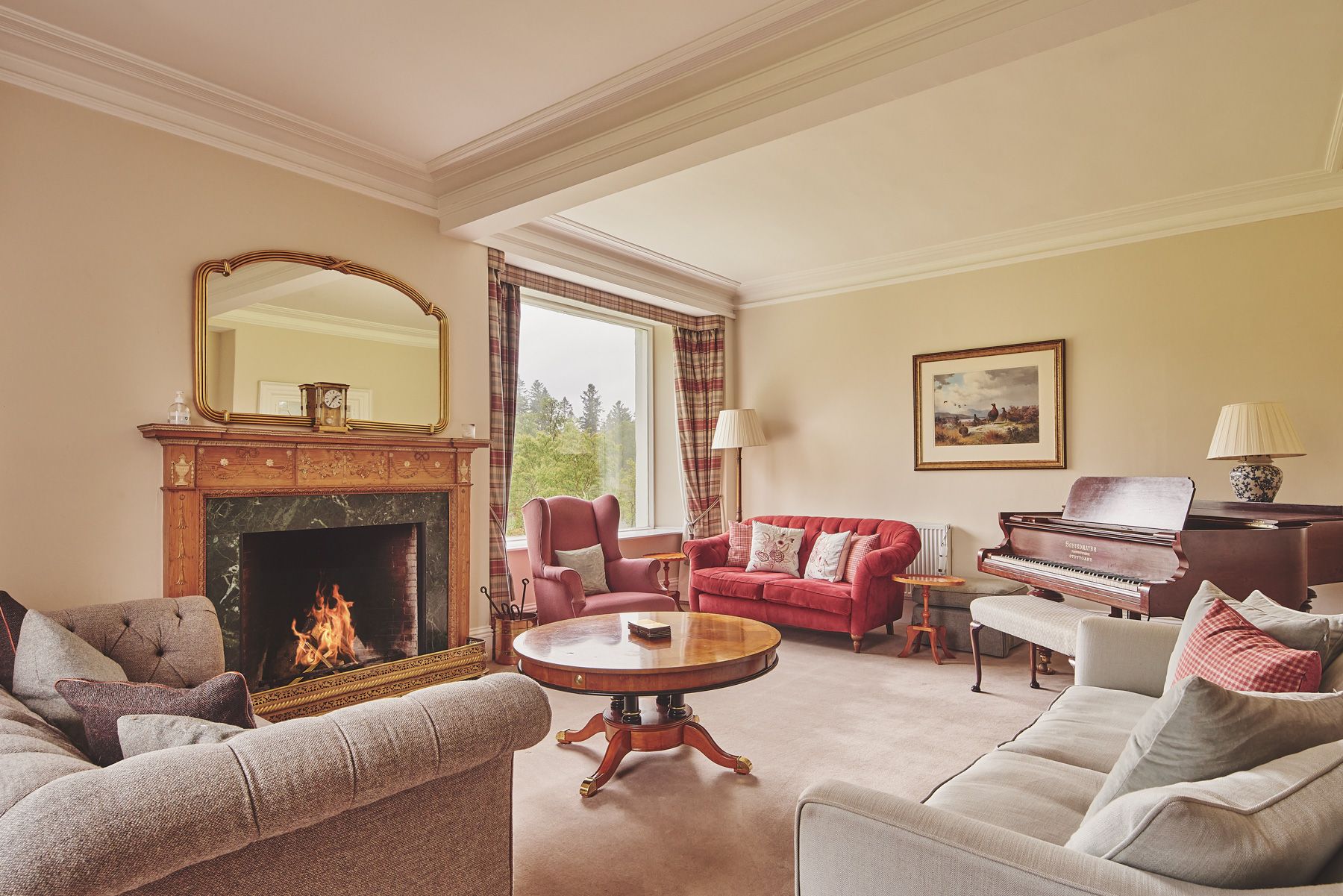 Lochside Hideaway