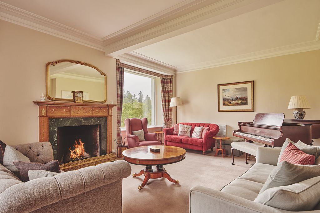 Lochside Hideaway Scotland Olivers Travels 3