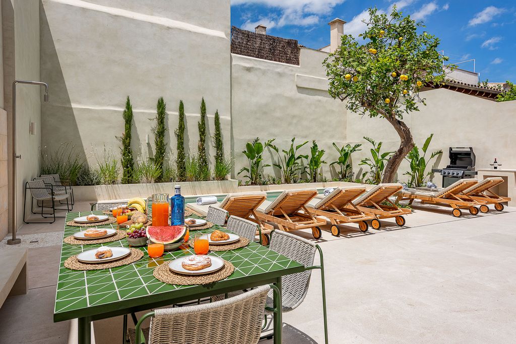 Casa Pollensa Mallorca Olivers Travels 2
